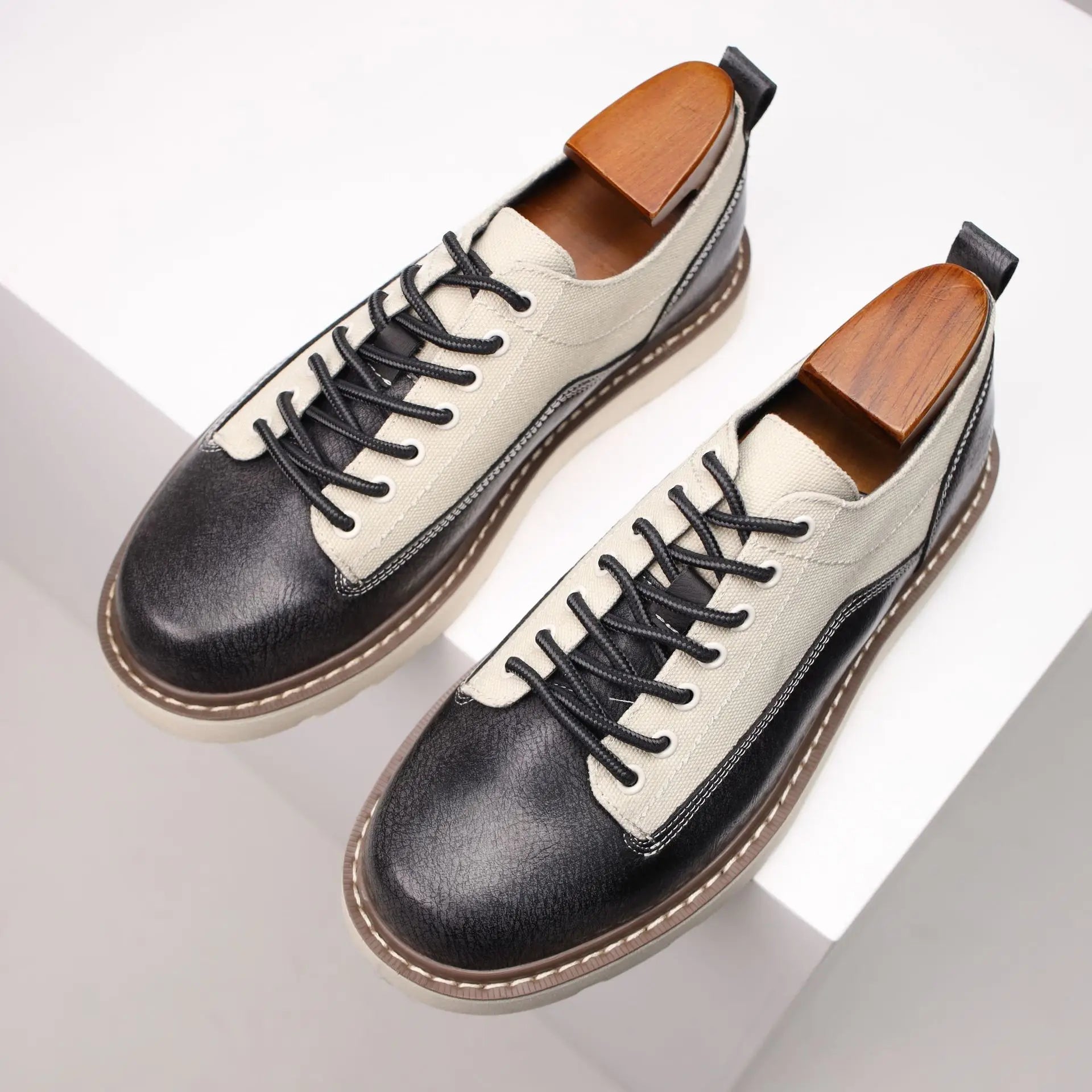 Alderfield Full Grain & Canvas Oxford